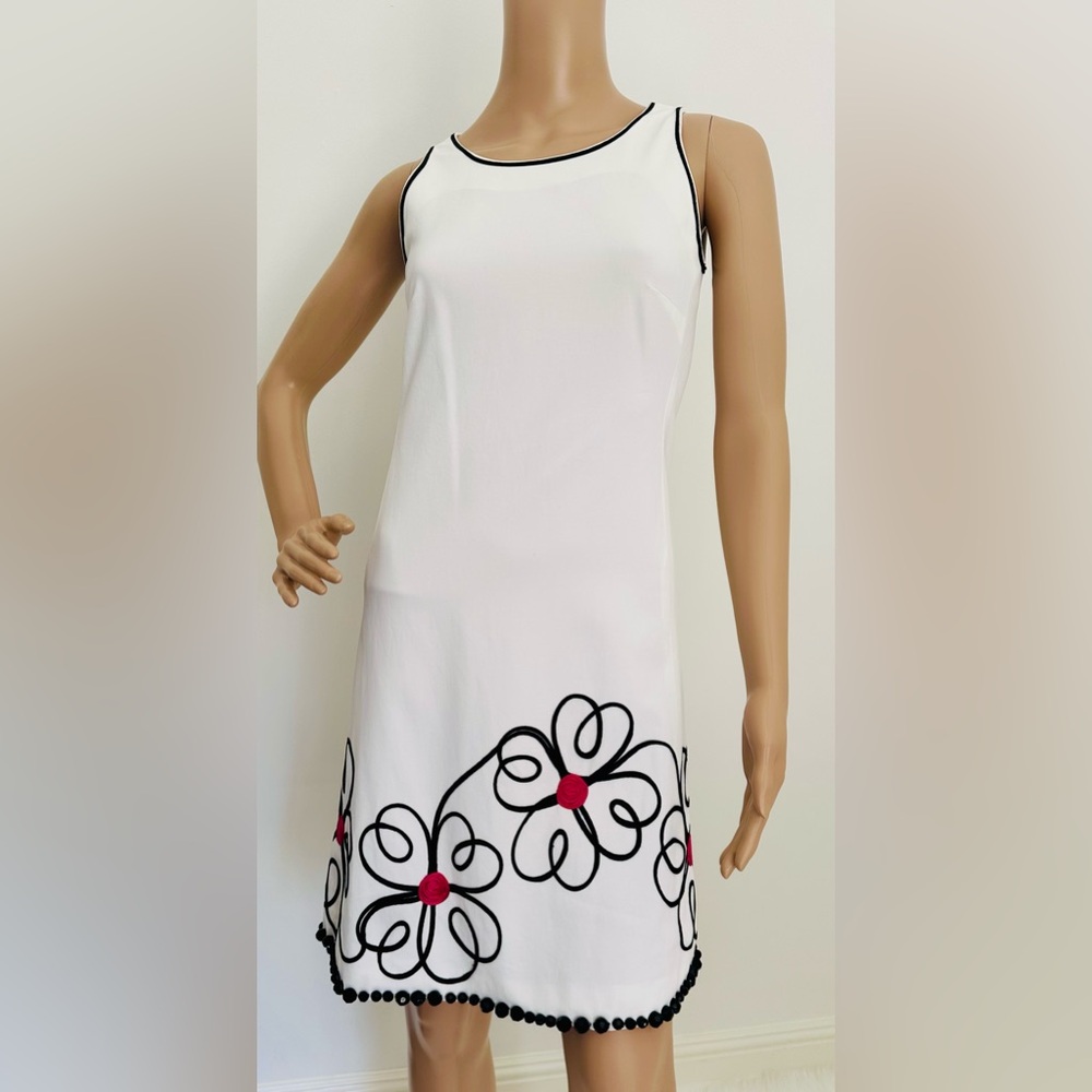 Moschino White Sleeveless A-Line Mini Dress
